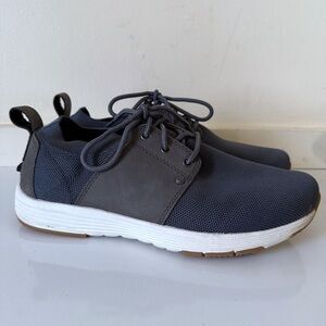 Duluth Trading Tower Hill Knit  Blue Grey Sneakers Size 9